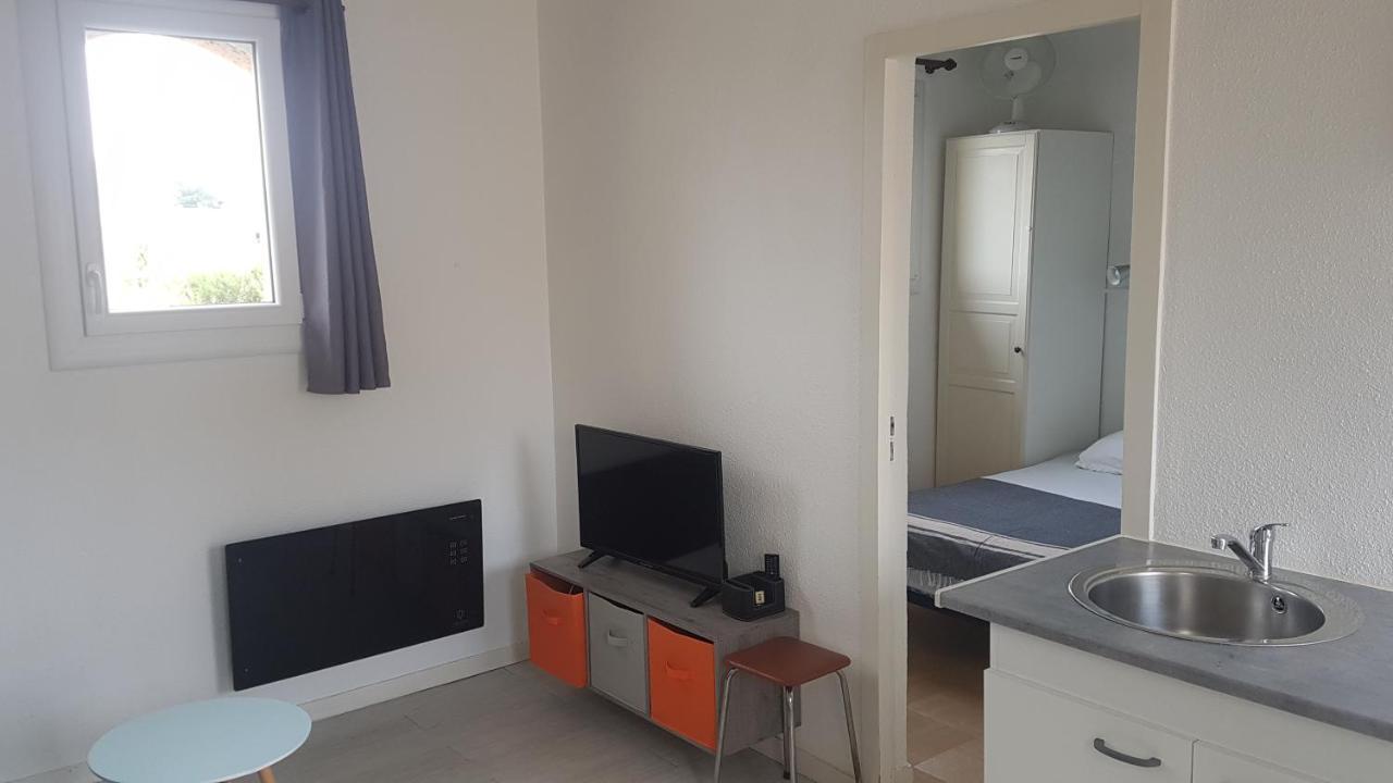 Appartement T2 Avec Cabine A St Pierre La Mer Fleury  Luaran gambar